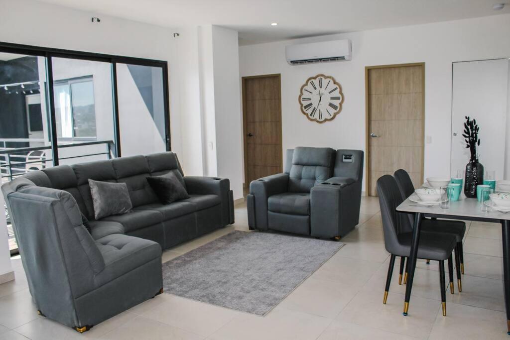 Luxury Penthouse With Stunning Views Of El Escalon Apartamento