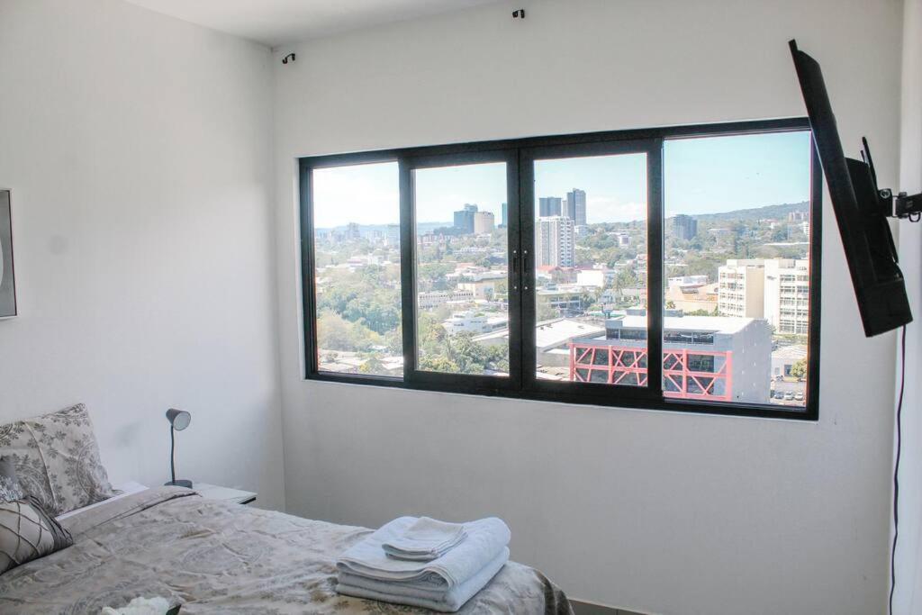 Luxury Penthouse With Stunning Views Of El Escalon