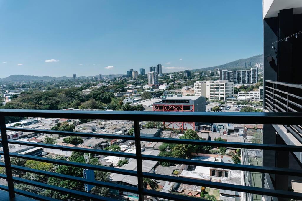 Luxury Penthouse With Stunning Views Of El Escalon Apartamento