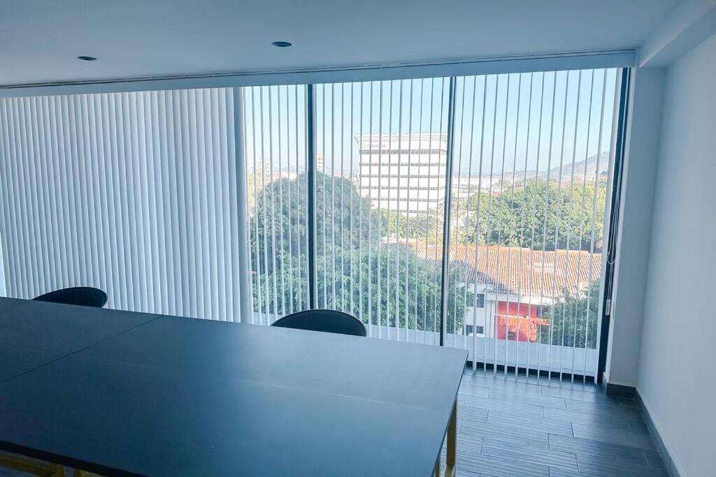 Luxury Penthouse With Stunning Views Of El Escalon * San Salvador